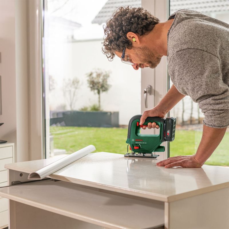 Bosch Stichsäge Universalsaw 18V-100