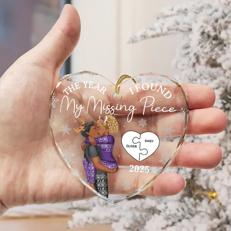 The Year I Found My Missing Piece Kissing Couples - Personalized Heart Shaped Glass Ornament